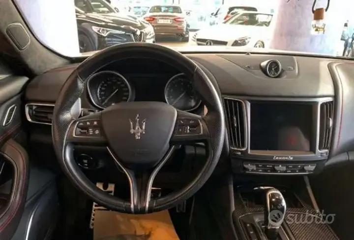 Maserati Levante 2018 photo 3