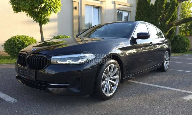 BMW 518