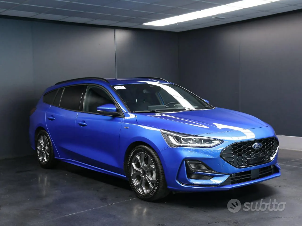 Ford Focus 2025 photo 3