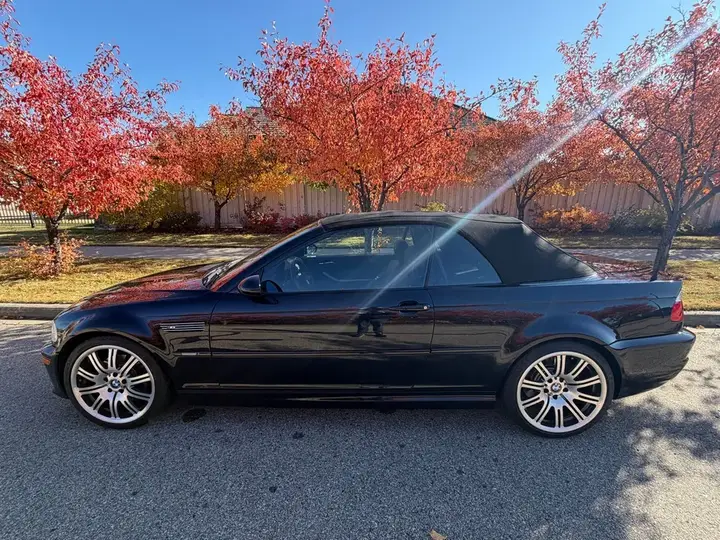 BMW M3 2006 photo 2
