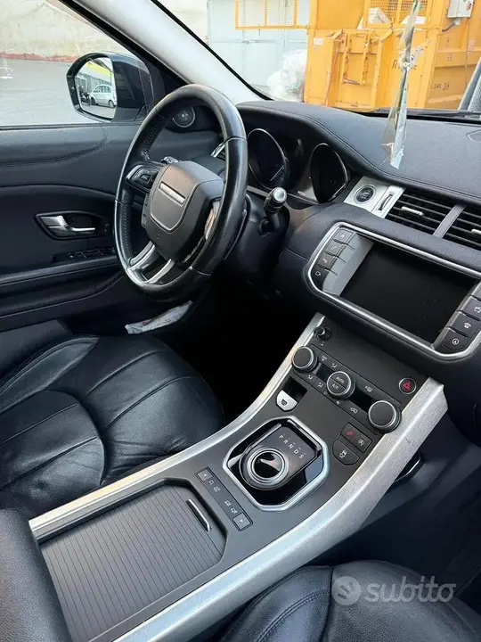 Land Rover Range Rover Evoque 2016 photo 4