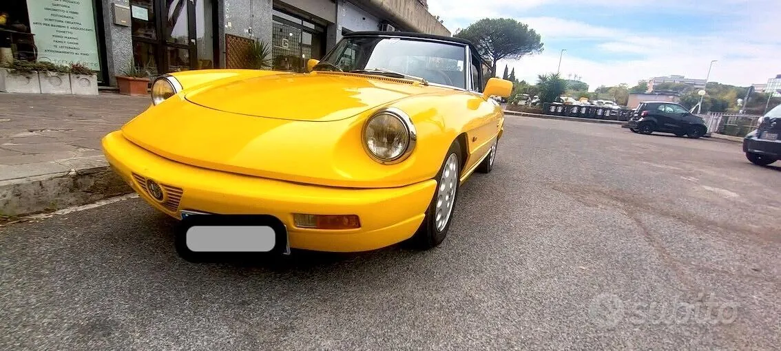 Alfa Romeo Spider 1992 photo 3
