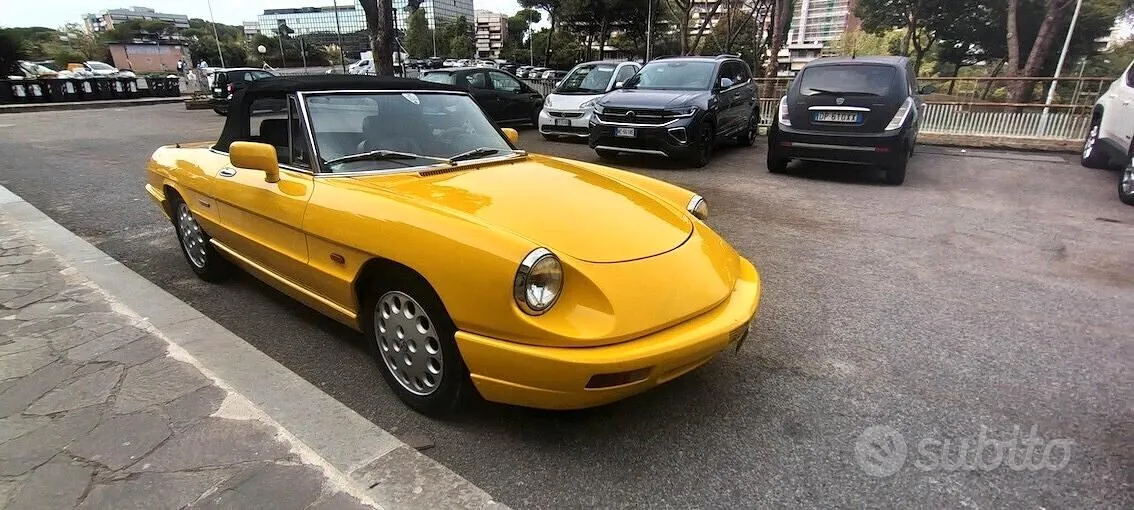 Alfa Romeo Spider 1992 photo 5