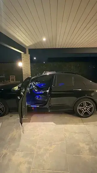 Mercedes-Benz C 300 E 2021 photo 4