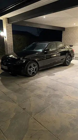 Mercedes-Benz C 300 E 2021 photo 3