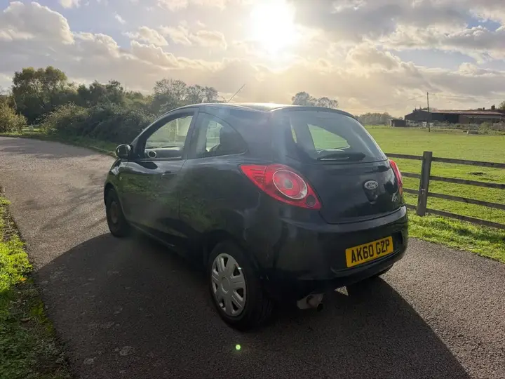 Ford Ka 2010 photo 5