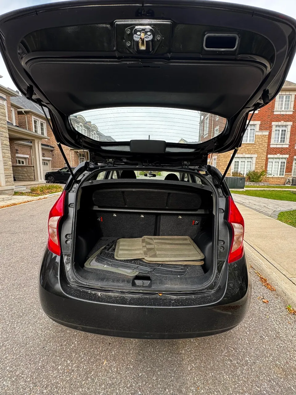 Nissan Versa Note 2016 photo 5