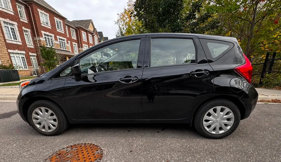 Nissan Versa Note 2016 photo 2