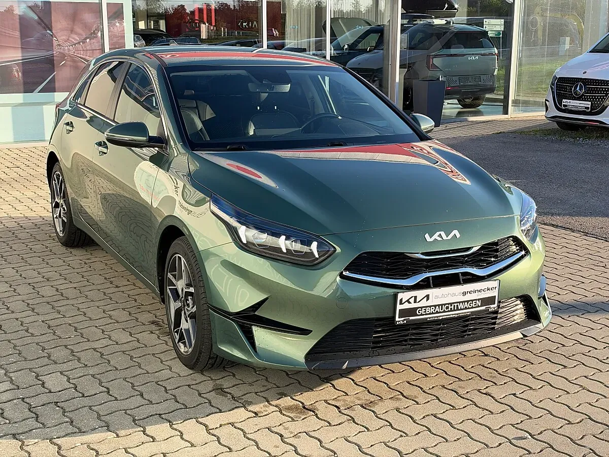 Kia Ceed 2022 photo 2