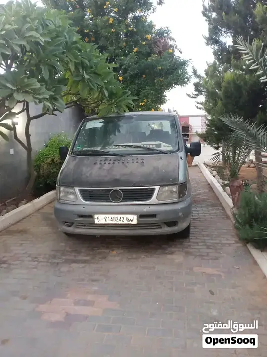 Mercedes-Benz V-Class