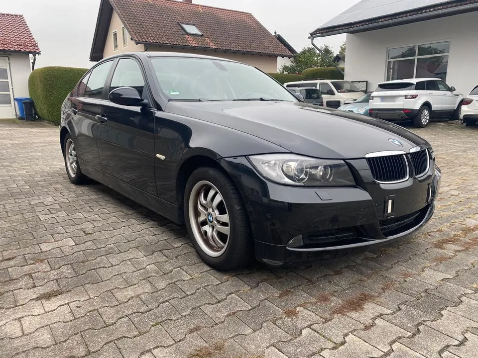 BMW 318D