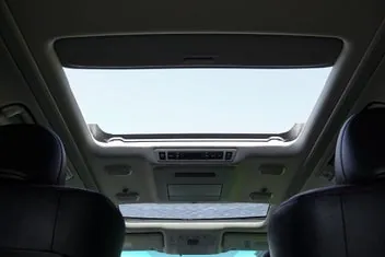 Toyota Vellfire 2013 photo 3