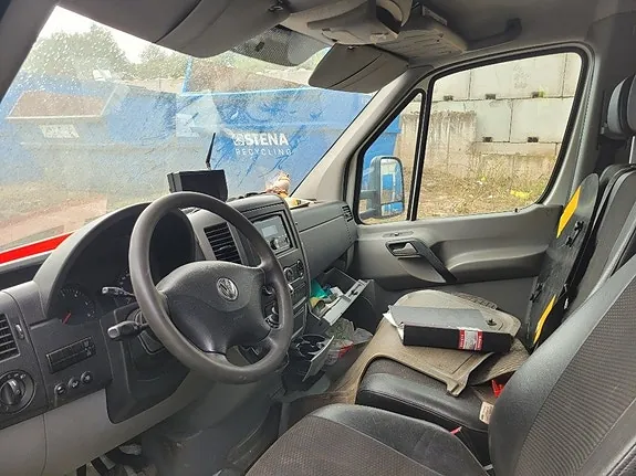 Volkswagen Crafter 2012 photo 5