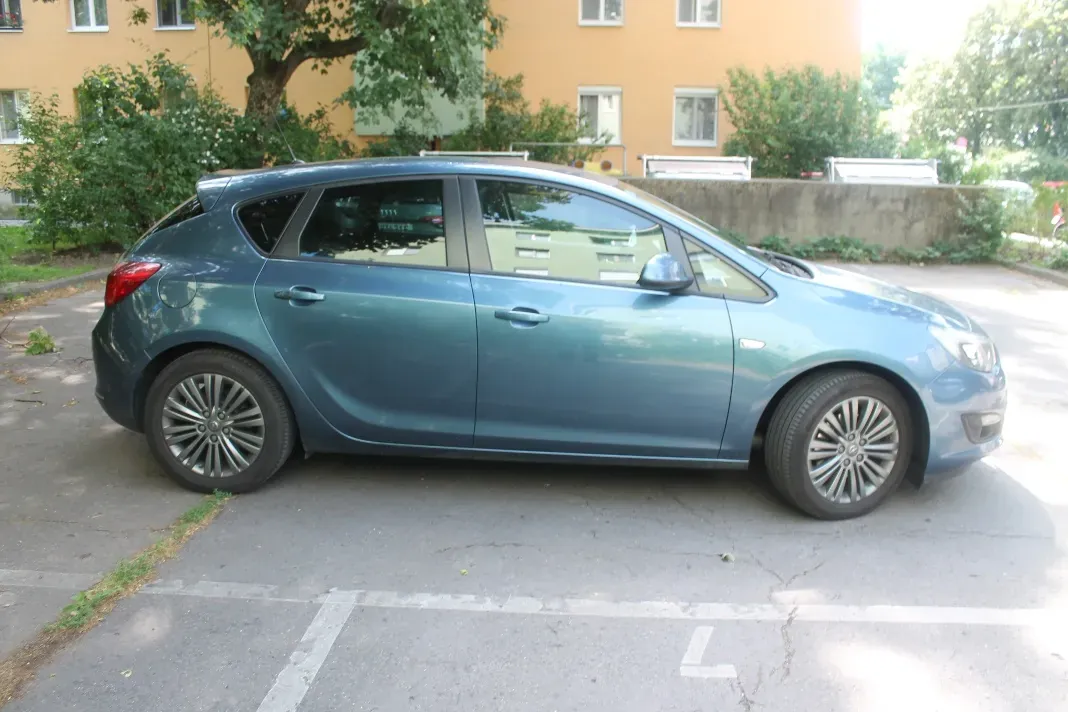 Opel Astra