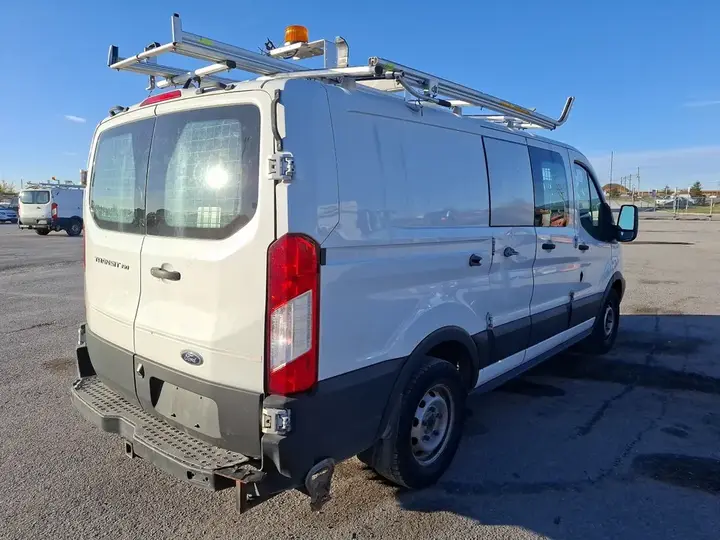 Ford Transit 2018 photo 5