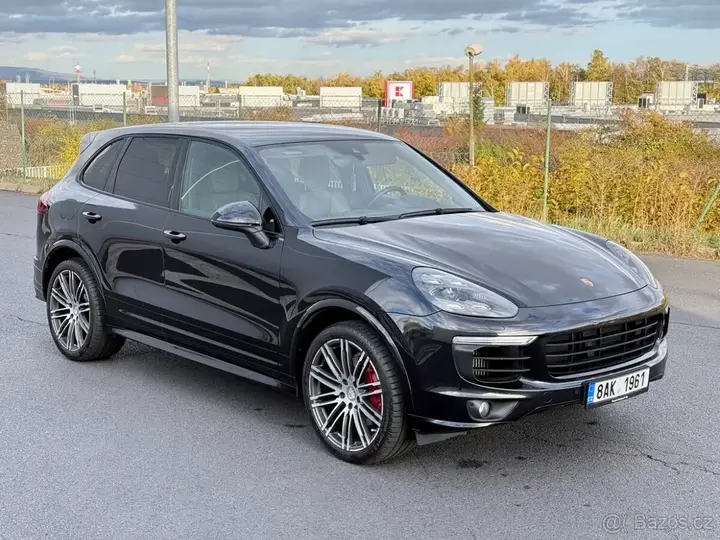 Porsche Cayenne 2020 photo 3