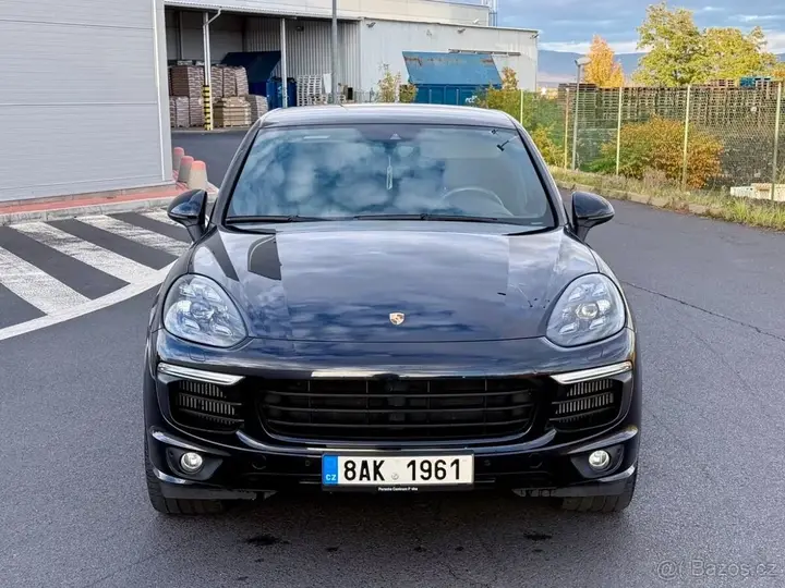 Porsche Cayenne 2020 photo 2