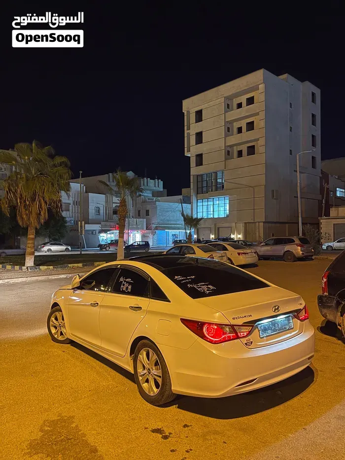 Hyundai Sonata 2012 photo 4