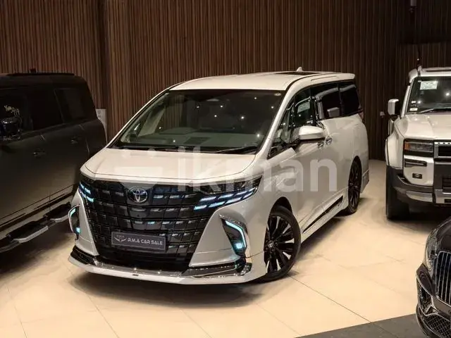 Toyota Alphard 2024 photo 2