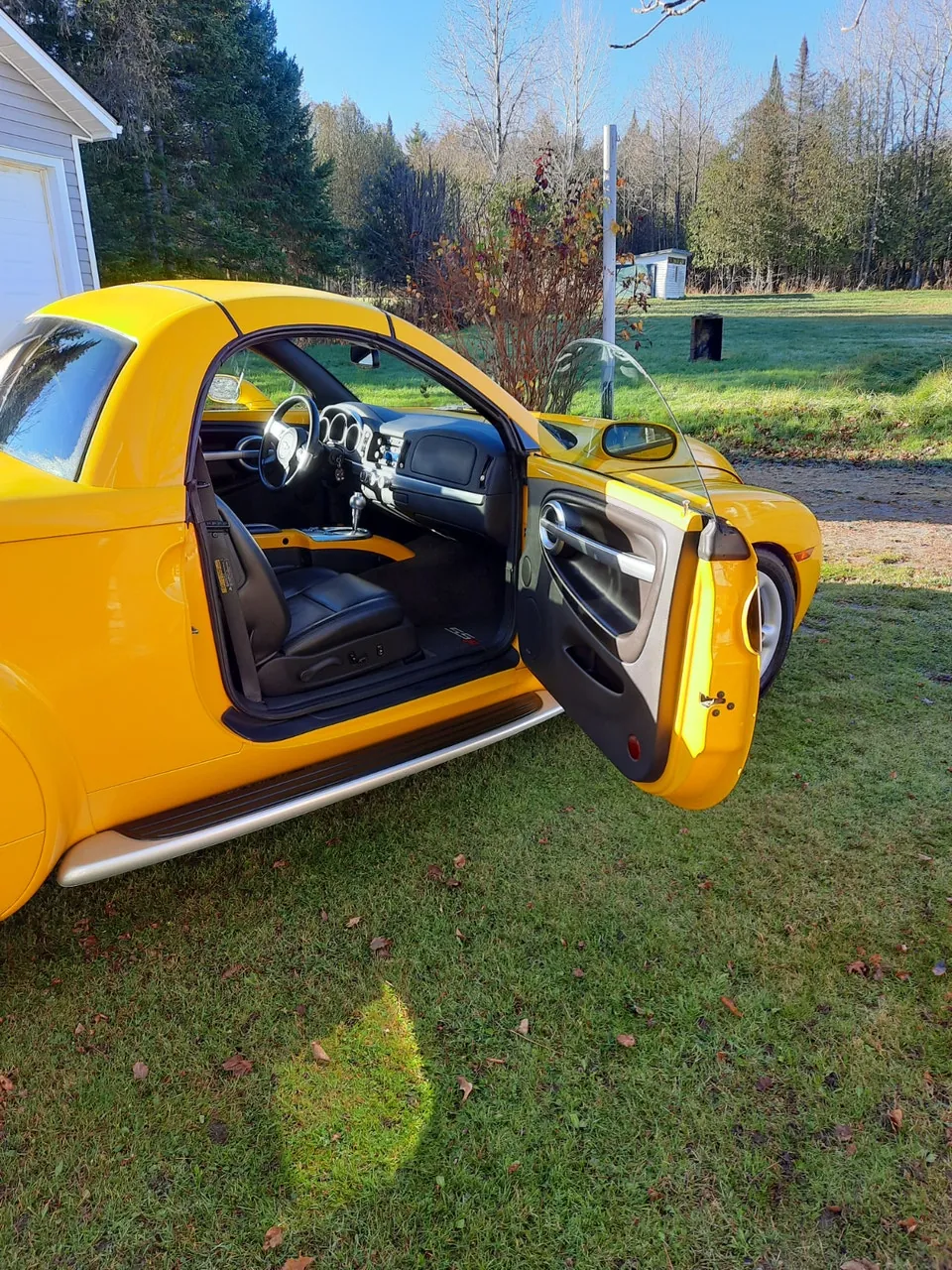 Chevrolet Ssr 2003 photo 3