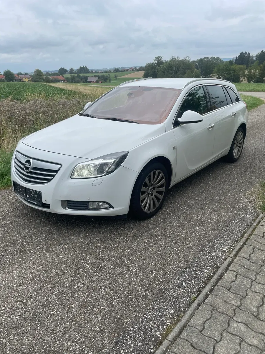 Opel Insignia 2013 photo 2