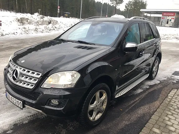 Mercedes-Benz M-Class 2008 photo 3