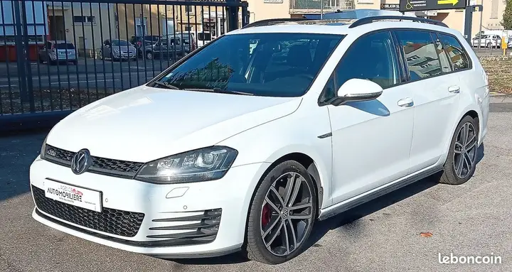 Volkswagen Golf 2015 photo 3