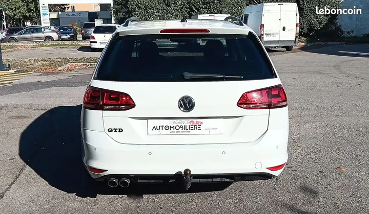 Volkswagen Golf 2015 photo 5