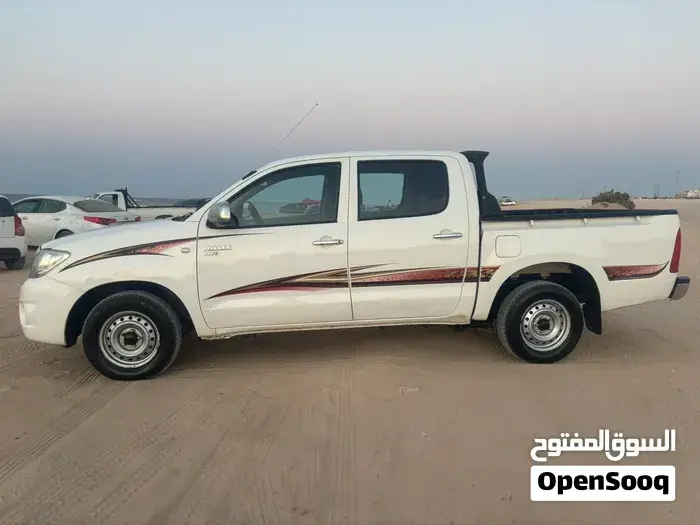 Toyota Hilux 2010 photo 3