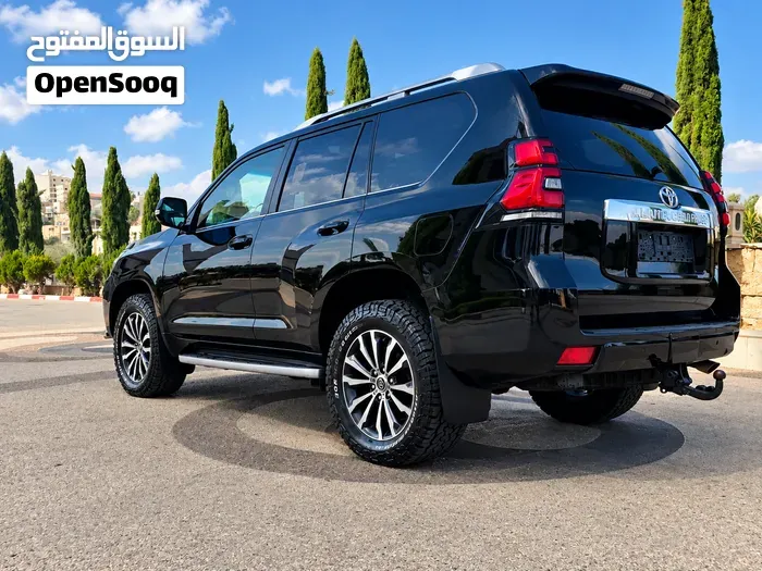 Toyota Land Cruiser 2019 photo 2