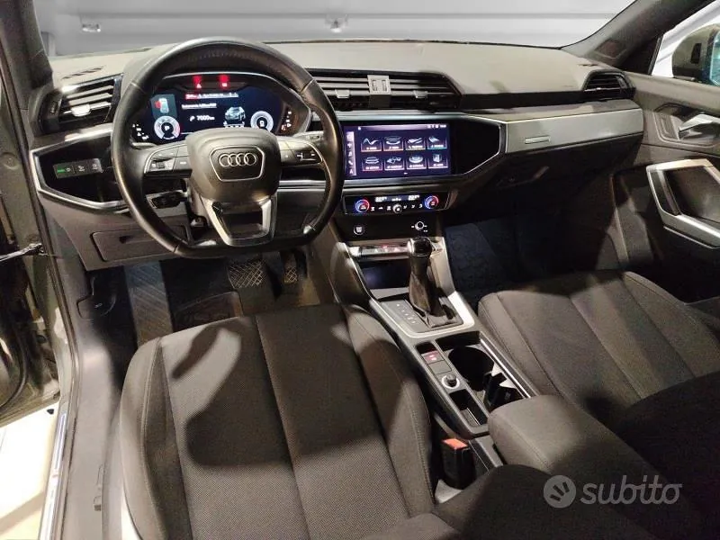 Audi Q3 2019 photo 5