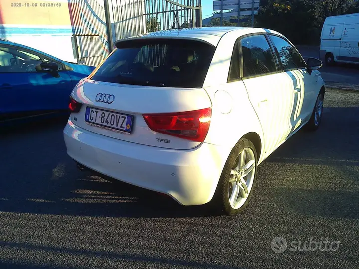 Audi A1 2014 photo 5