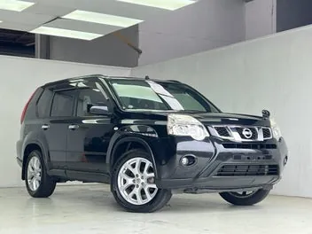 Nissan X-Trail 2012 photo 2