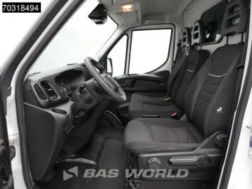 Iveco Daily 2023 photo 3
