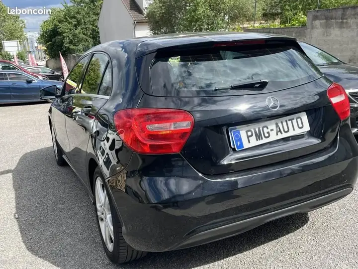 Mercedes-Benz A-Class 2015 photo 4