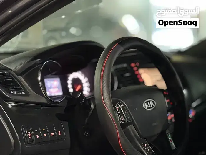 Kia Cadenza 2012 photo 4