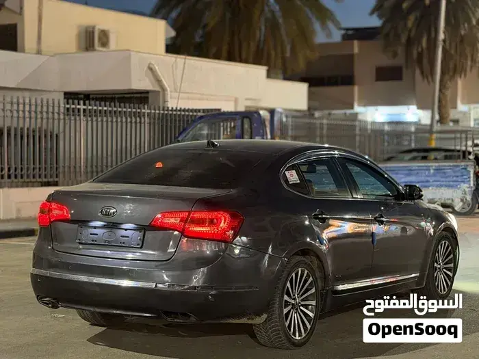 Kia Cadenza