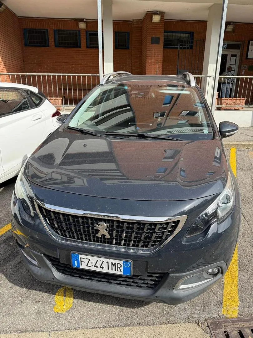 Peugeot 2008 2019 photo 3