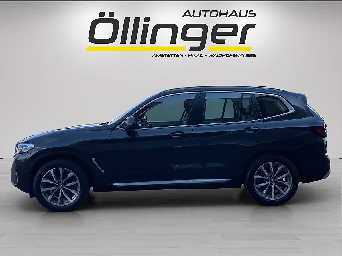 BMW X3 2022 photo 2