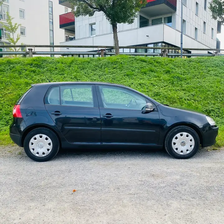 Volkswagen Golf 5 2006 photo 3