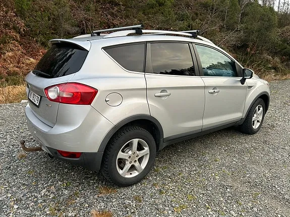 Ford Kuga 2010 photo 5