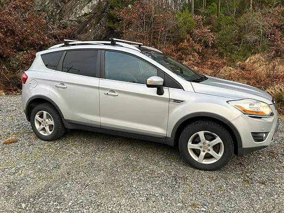 Ford Kuga 2010 photo 4
