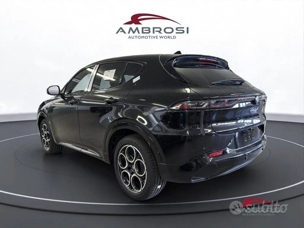 Alfa Romeo Tonale 2026 photo 4