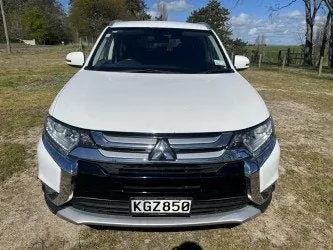 Mitsubishi Outlander 2017 photo 3