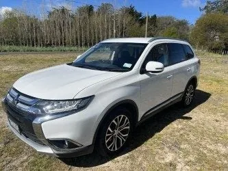 Mitsubishi Outlander 2017 photo 4