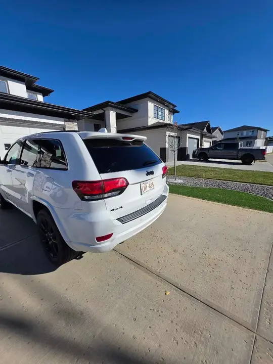 Jeep Grand Cherokee 2022 photo 4