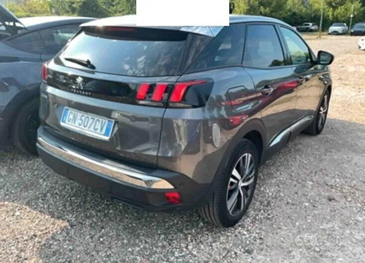 Peugeot 3008 2023 photo 5