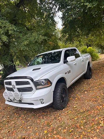 Dodge Ram 1500 2014 photo 2