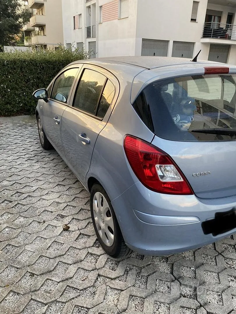 Opel Corsa 2009 photo 3