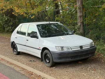 Peugeot 306